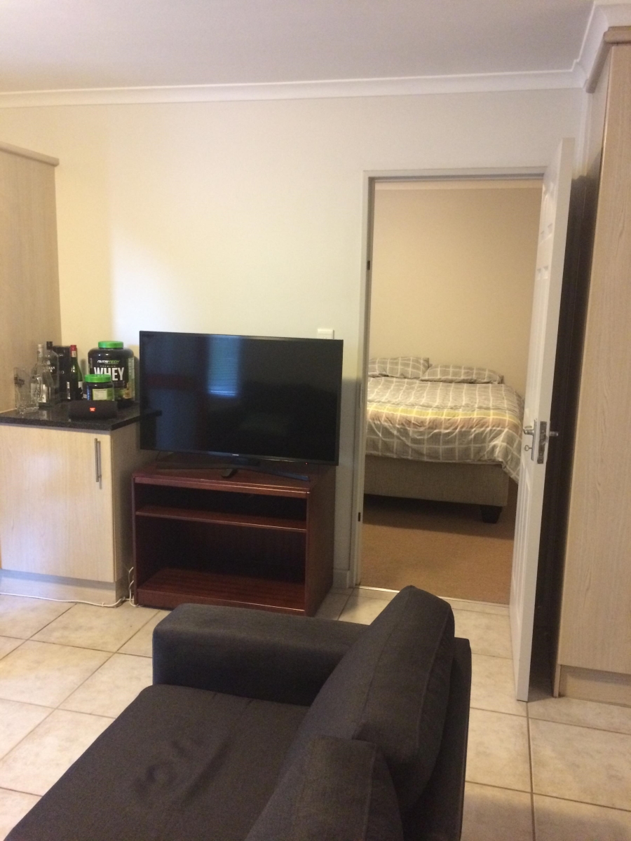 To Let 1 Bedroom Property for Rent in Tyger Valley Western Cape